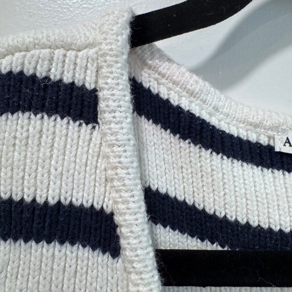 Abercrombie Fitch Striped Knit Button Front Vest Women Size L Navy White - Picture 7 of 9